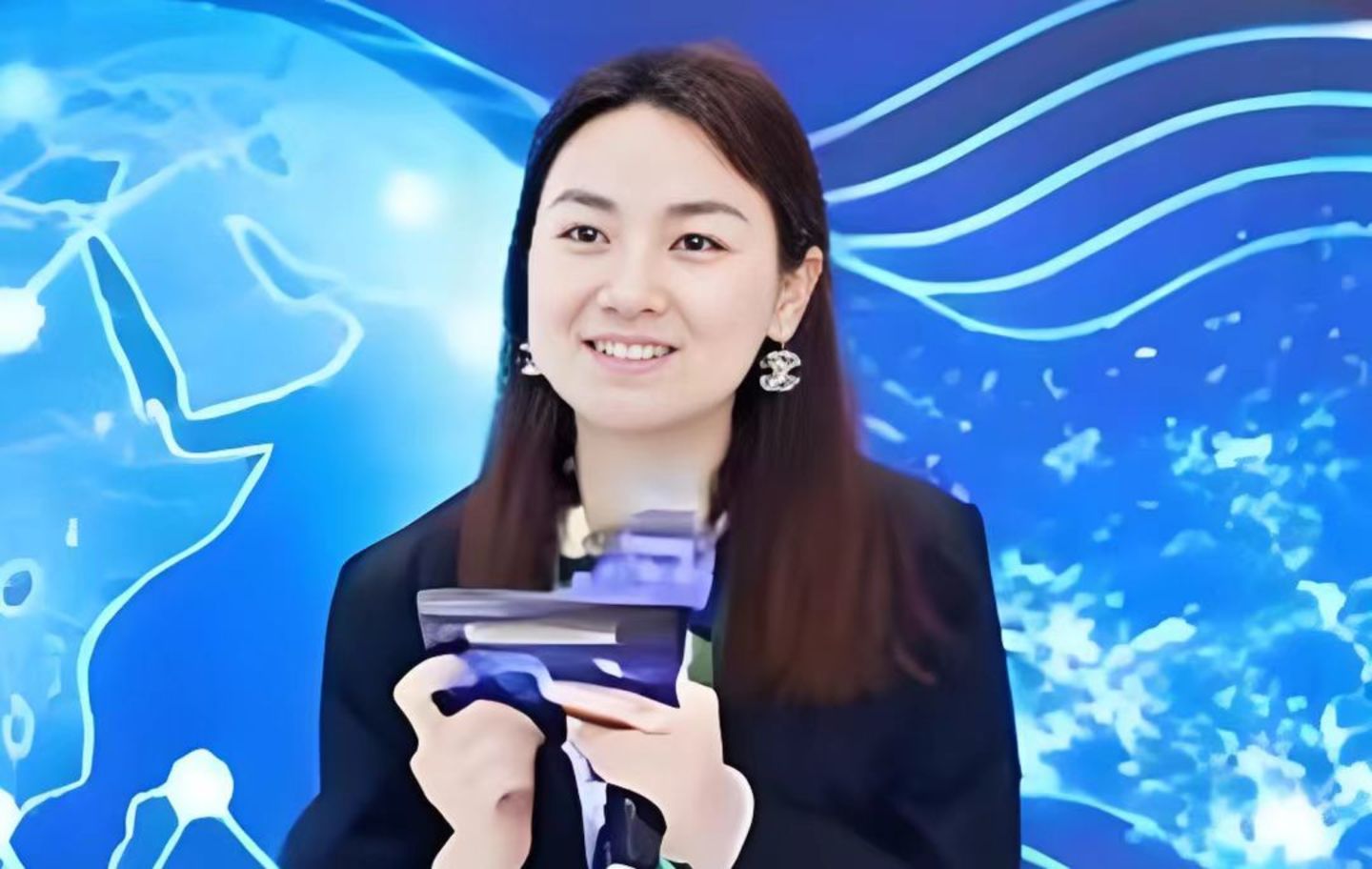 严筱磊